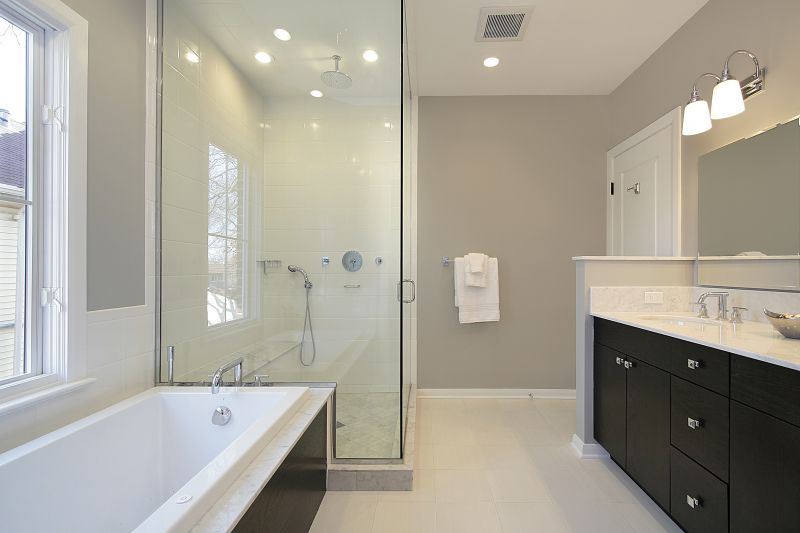 Luxury Shower with Glass Panel